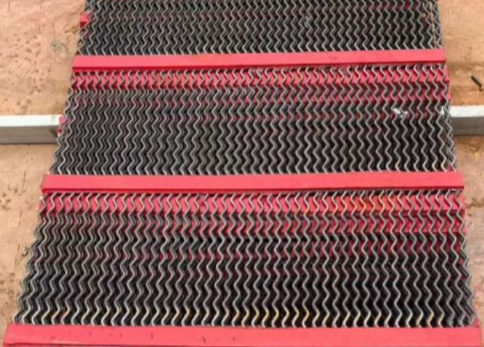 Self-Cleaning Vibrating Mesh