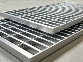 The Real Cost of Corrosion between 304 and 316 Stainless Steel Gratings