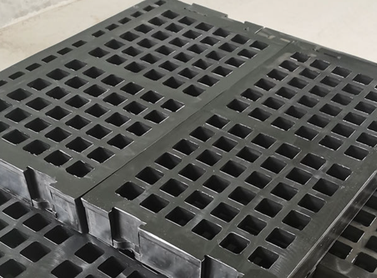 rubber screen panel