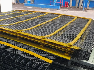 Packaging and Moisture Proof Shipping Methods for Self-Cleaning Screen Exports