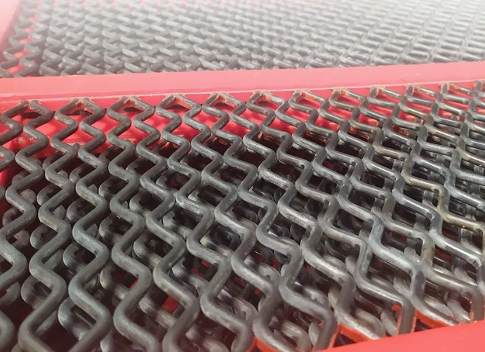 Self-Cleaning Screen